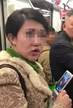 吃鸡瓜的网红,揭秘网络红人的崛起之路